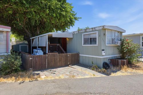 79-10028 Froom Cir, Sacramento, CA, 95827-1904 | Card Image