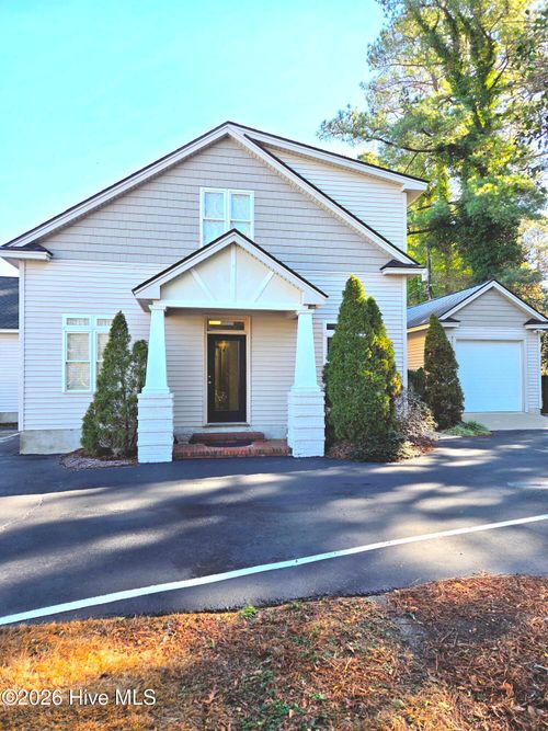 b-3051 Sunset Ave, Rocky Mount, NC, 27804-3648 | Card Image