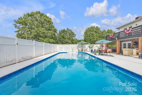 1 Plaza Dr, Granite Falls, NC, 28630-1815 | Card Image