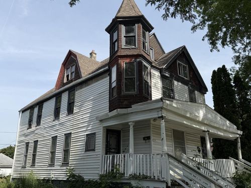 2727 N 24th Place, Milwaukee, WI, 53206 | Card Image