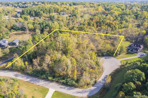 VL Lavender Court, Tyrone Township, MI, 48430 | Card Image