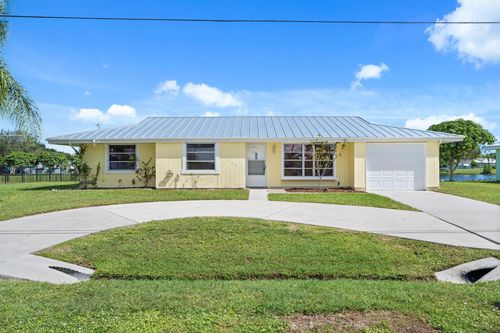 2167 Se Sunflower St, Port St Lucie, FL, 34952-4859 | Card Image