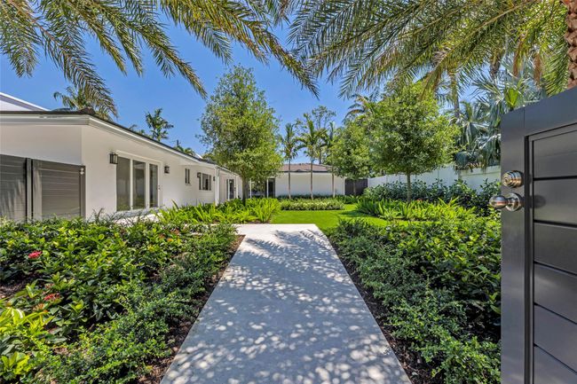 2008 Admirals Way, House other with 3 bedrooms, 3 bathrooms and null parking in Fort Lauderdale FL | Image 14