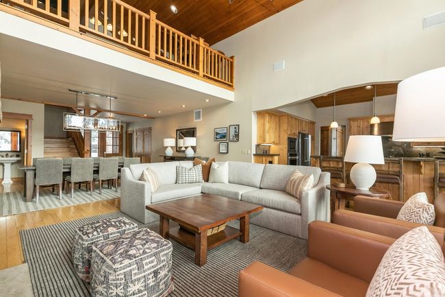 F17-22 - 12463 Lookout Loop, Home with 3 bedrooms, 3 bathrooms and null parking in Truckee CA | Image 14