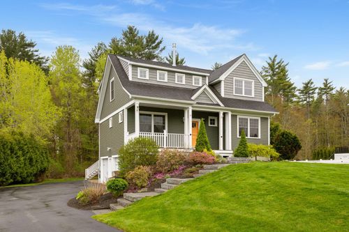 14 Cushman Way, Greenland, NH, 03840-2181 | Card Image