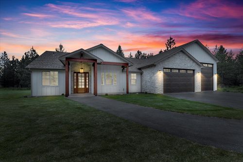 1399 W Findley Ln, Deer Park, WA, 99006-8265 | Card Image