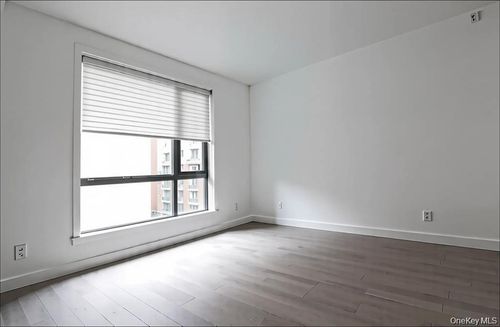 apt-8c-4104 27th St, Long Island City, NY, 11101-3891 | Card Image