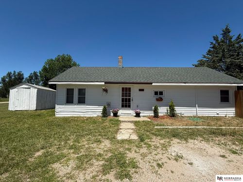 1008 W 2nd St, Valentine, NE, 69201-1793 | Card Image