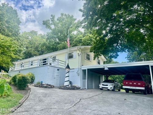 175 Clear Branch Rd, Rocky Top, TN, 37769-5637 | Card Image