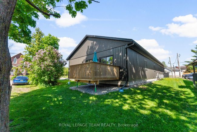 12 Simpson St, House attached with 2 bedrooms, 1 bathrooms and 2 parking in Cobden ON | Image 24