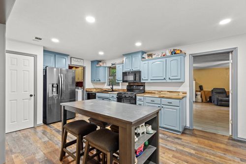 201 S Caney St, Dodd City, TX, 75438 | Card Image