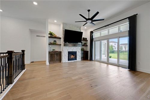 17404 Gillette St, Overland Park, KS, 66221-2959 | Card Image