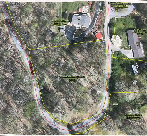 9999 Sams Mtn, Middlesboro, KY, 40965 | Card Image