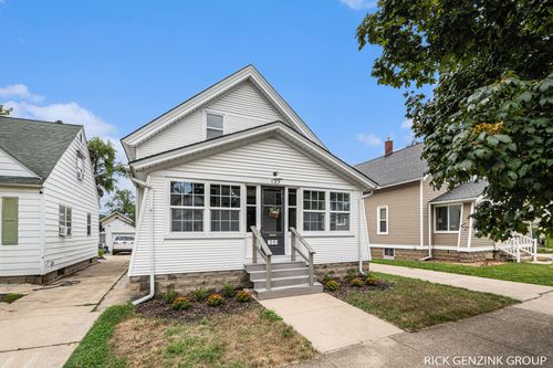 299 W 18th St, Holland, MI, 49423-3965 | Card Image