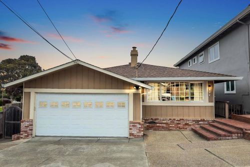 572 Cherry Ave, San Bruno, CA, 94066-4122 | Card Image