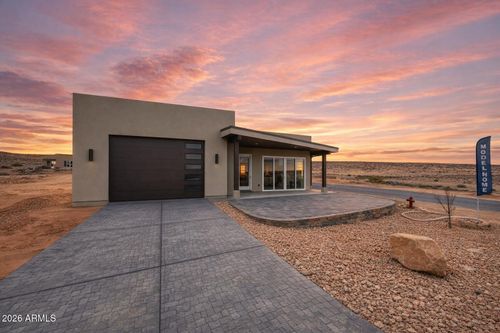 392 Schoppman Ln, Page, AZ, 86040-1380 | Card Image