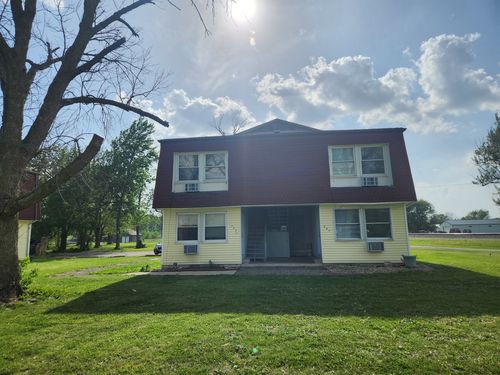 203-201-203 S Maple St, Toluca, IL, 61369 | Card Image