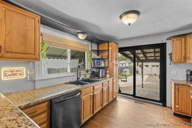 762 N Mckinley Ave, Home with 4 bedrooms, 2 bathrooms and null parking in Clarksville IN | Image 11