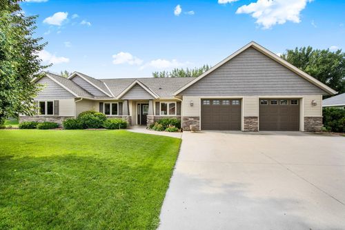 217 7th Ave Ne, Clara City, MN, 56222-1152 | Card Image