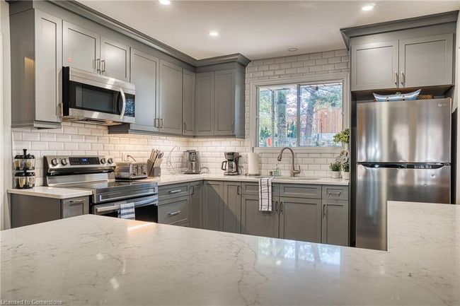 10007 Port Franks Rd, House other with 5 bedrooms, 2 bathrooms and 4 parking in Port Franks ON | Image 13