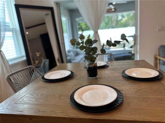 Dining area | Image 17