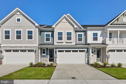 246 Lackawanna Ln, OCEAN VIEW, DE, 19970-3299 | Card Image