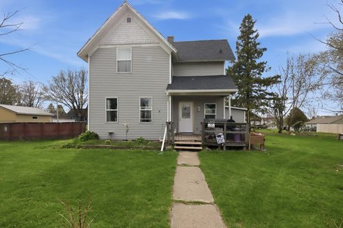 228 Lincoln St, Stanley, WI, 54768-1239 | Card Image