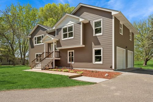 8415 Needham Ave Ne, Otsego, MN, 55330-6833 | Card Image