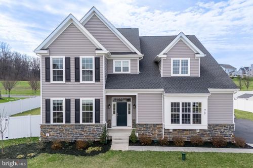 70 Kate Ct, EASTON, PA, 18042-8708 | Card Image