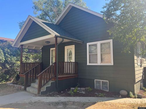 416 3rd St, Glenrock, WY, 82637-5025 | Card Image