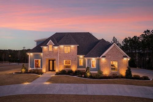 61 Forest Berry Ct, Newnan, GA, 30265-2610 | Card Image
