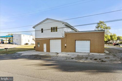 1200 Grazier St, MARTINSBURG, WV, 25404-4819 | Card Image