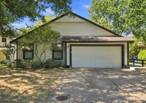 9204 Maplewood Ave, Tulsa, OK, 74137-4123 | Card Image