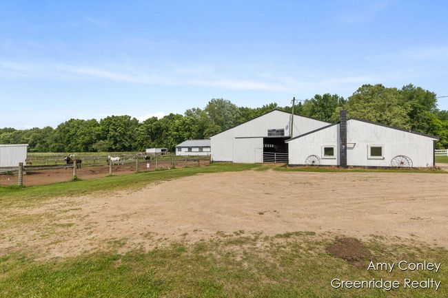 BARN - HEATED OFFICE W/HALF BATH, RIDING ARENA, STALLS, ETC. | Image 37