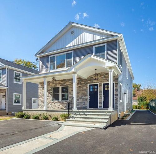 b-207 Nassau Blvd, Garden City South, NY, 11530 | Card Image