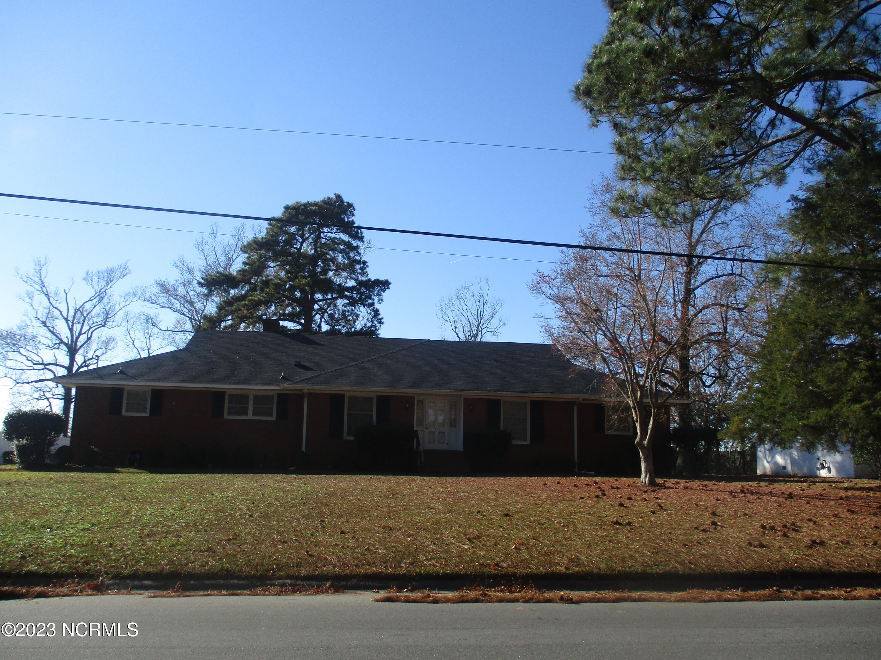 Hardee Rd, Kinston, NC 28504