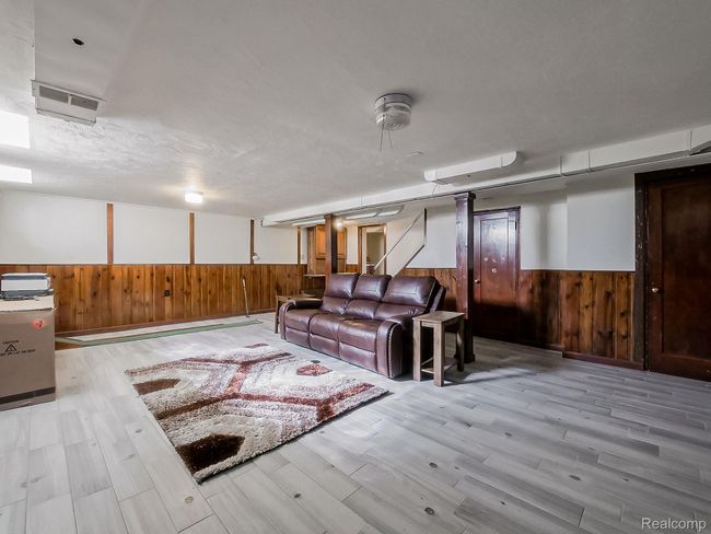 1304 Devonshire Rd, House other with 3 bedrooms, 3 bathrooms and null parking in Grosse Pointe Park MI | Image 20