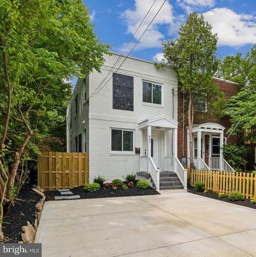 415 E Mason Ave, ALEXANDRIA, VA, 22301-1257 | Card Image