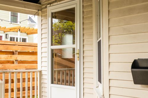 71 Willard Street, South Portland, ME, 04106 | Card Image