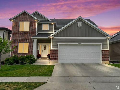 222 S Derrah Dr, Layton, UT, 84040-3920 | Card Image