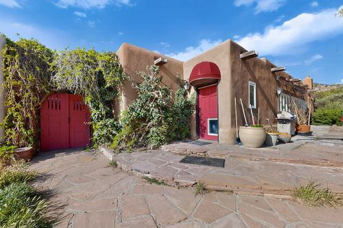 492 Old Las Vegas Hwy, Santa Fe, NM, 87505 | Card Image