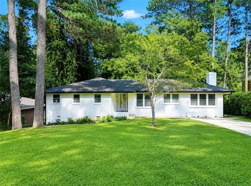 3994 E Hilda Cir, Decatur, GA, 30035-1101 | Card Image