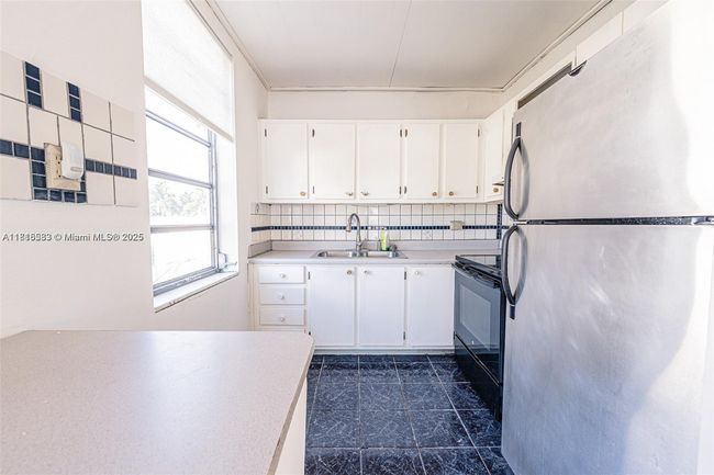 APT-301 - 1150 Euclid Ave, Condo with 1 bedrooms, 1 bathrooms and null parking in Miami Beach FL | Image 5