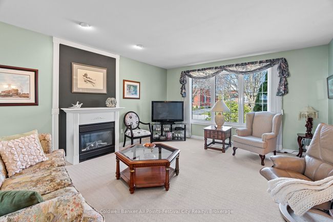 52 Napier St, House other with 3 bedrooms, 2 bathrooms and 2 parking in Goderich ON | Image 10