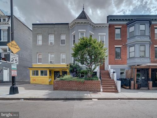 2-82 T St Nw, WASHINGTON, DC, 20001-9019 | Card Image