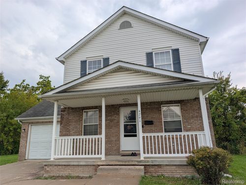 4291 17th St, Detroit, MI, 48208-2508 | Card Image