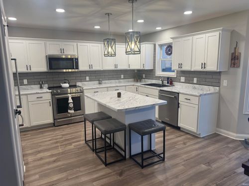 2592 Tigers Trl, Decatur, IN, 46733-3367 | Card Image