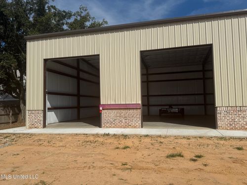 4492 Popps Ferry Rd, D'Iberville, MS, 39540-2310 | Card Image