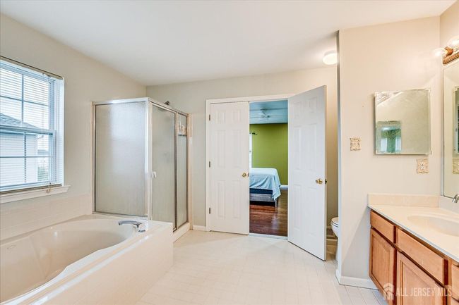 37 Keswick Rd, House other with 5 bedrooms, 3 bathrooms and null parking in East Windsor NJ | Image 30