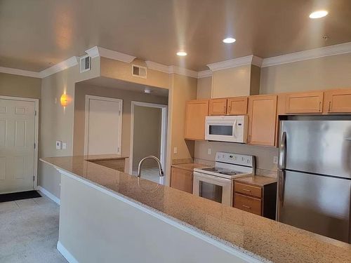 1522-4200 E Commerce Way, Sacramento, CA, 95834-9656 | Card Image